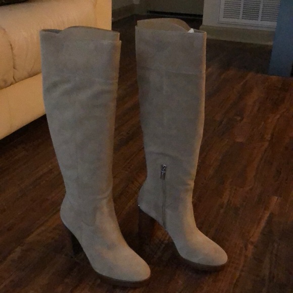 Michael Kors Regina Platform Boot - Picture 1 of 5